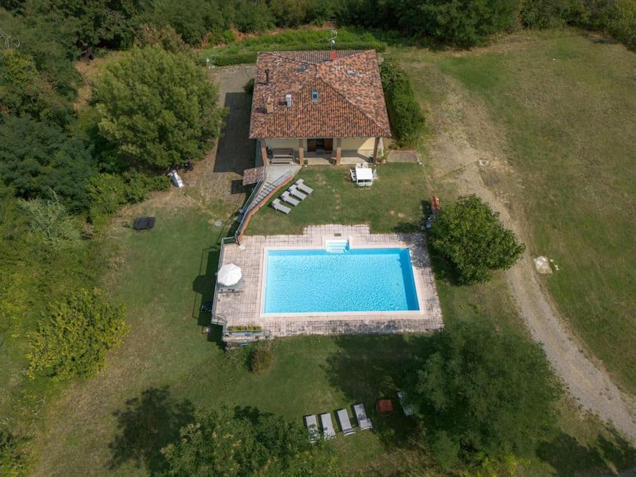 Apartamento Casolara: Ospitalita Su Misura Castello di Serravalle Exterior foto
